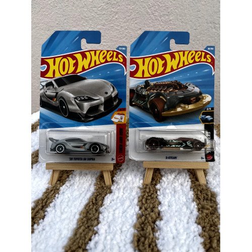 HotWheels Imported - Toyota GR Supra Combo
