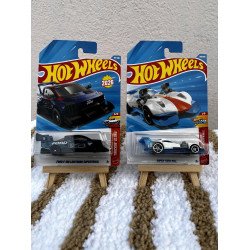 HotWheels Imported - Ford F-150 Lightning Combo